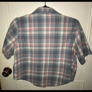 TOPSHOP cropped fanned shirt